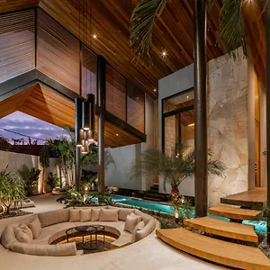 Levante Bali By House Of Winds - Tropical Oasis Near Canggu Villa